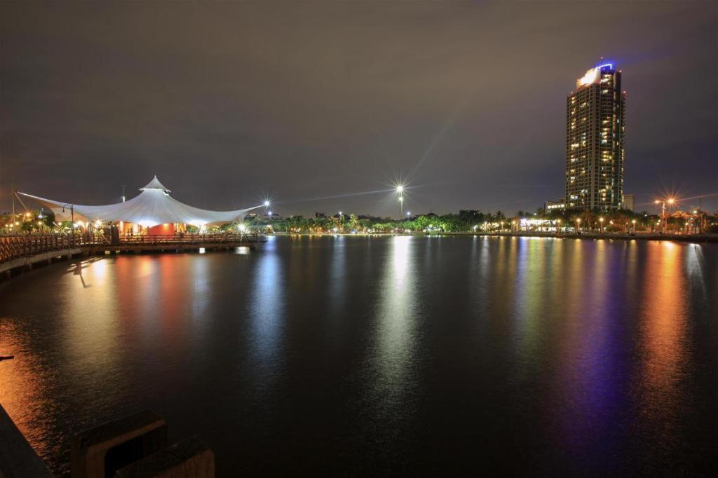 Ghurfati Hotel Mangga Besar Jakarta Buitenkant foto