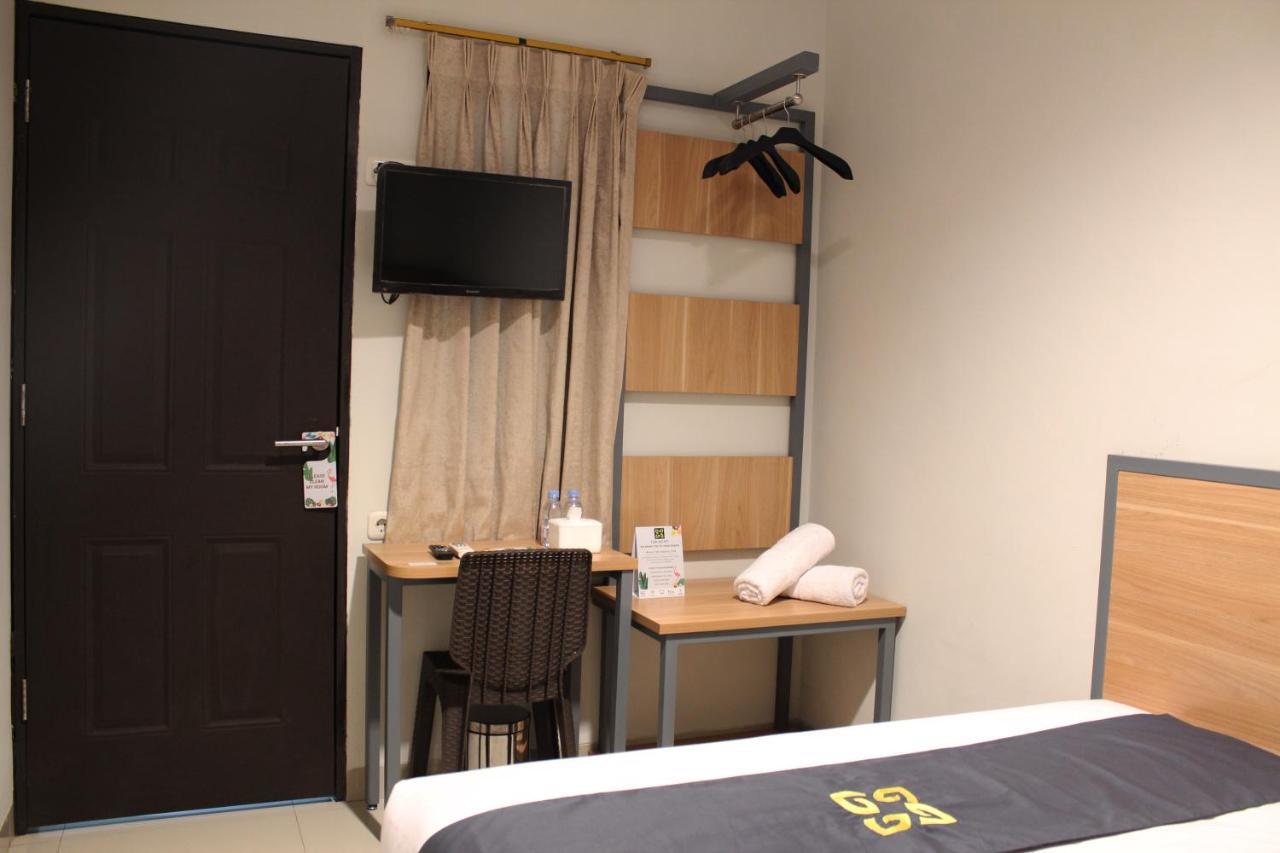 Ghurfati Hotel Mangga Besar Jakarta Buitenkant foto